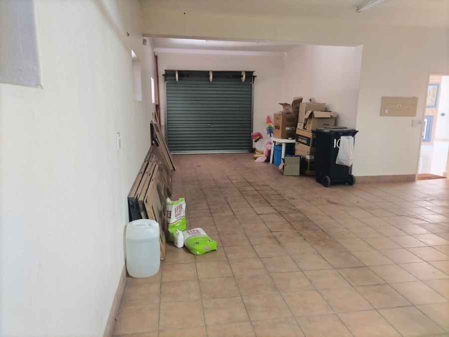 5 Bedroom Property for Sale in Ninapark Gauteng