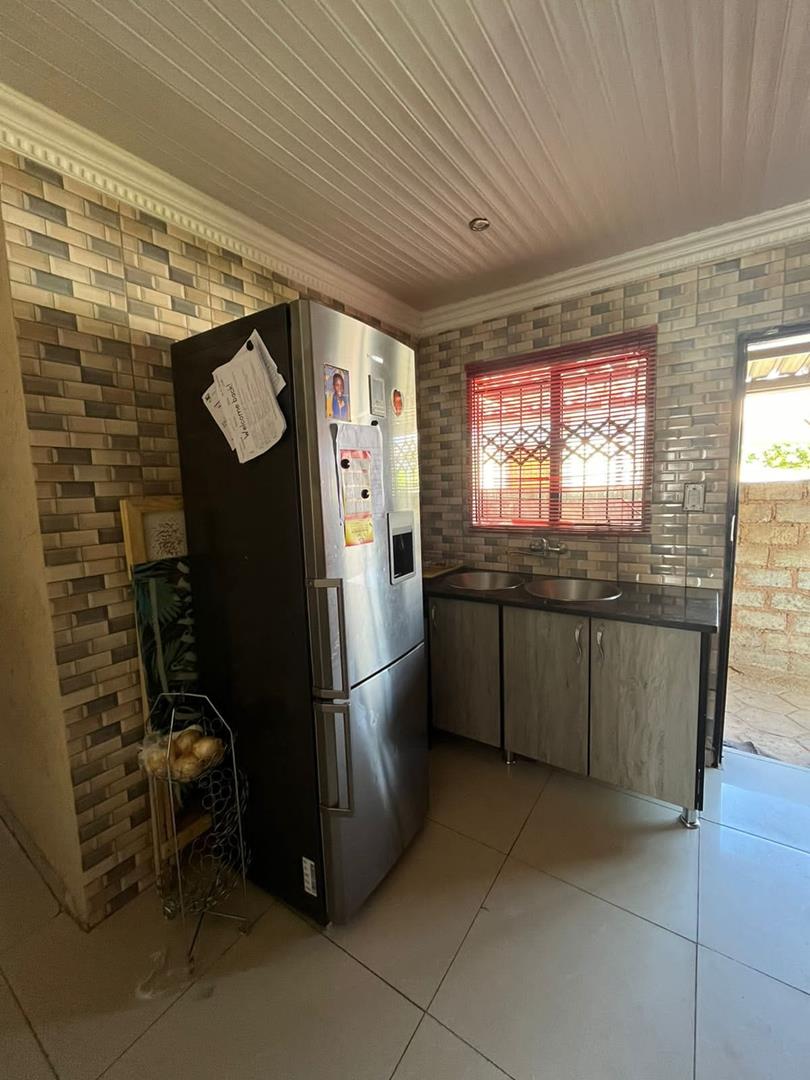2 Bedroom Property for Sale in Elandspoort Gauteng