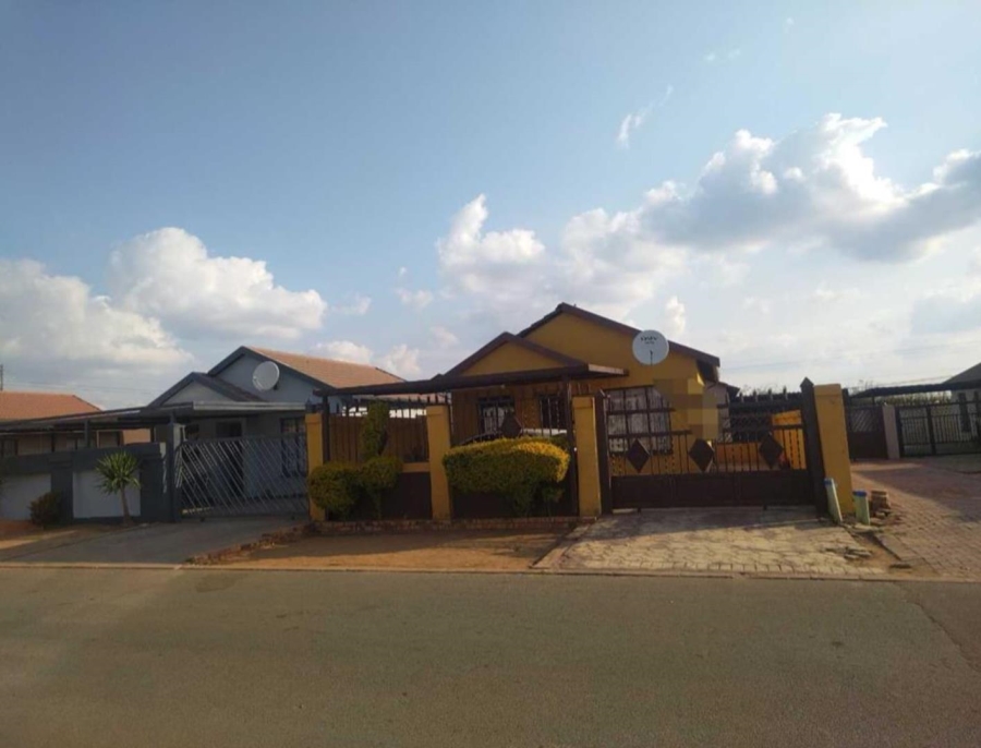 2 Bedroom Property for Sale in Soshanguve VV Gauteng