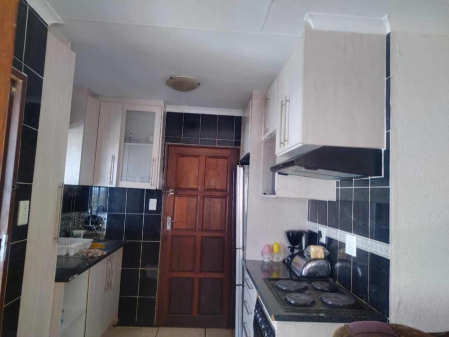 2 Bedroom Property for Sale in Soshanguve VV Gauteng