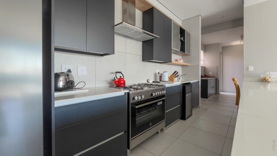 4 Bedroom Property for Sale in Midstream Ridge Gauteng