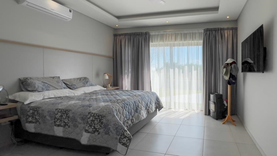 4 Bedroom Property for Sale in Midstream Ridge Gauteng