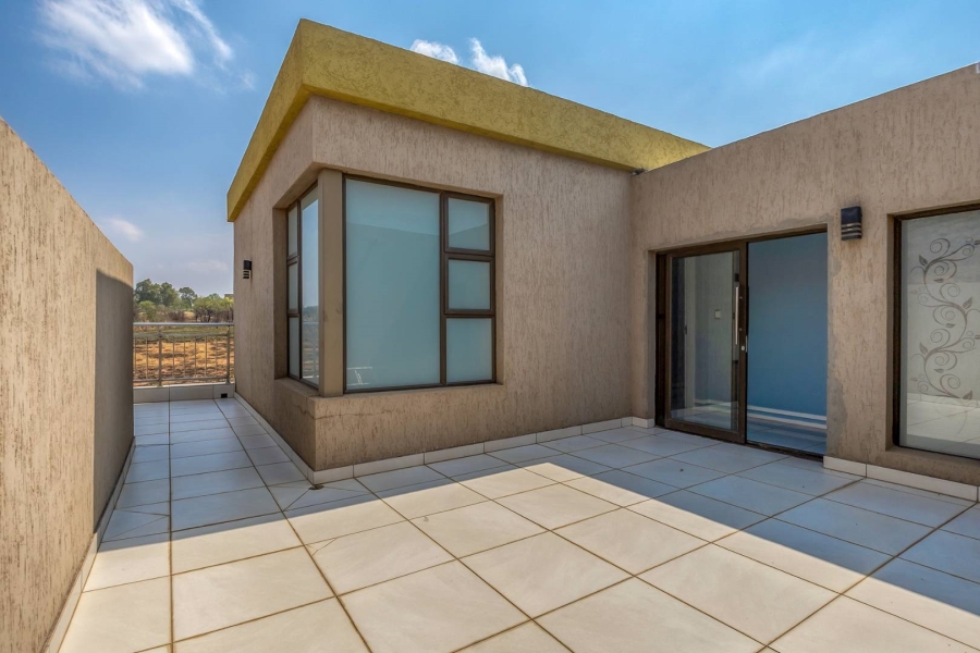 6 Bedroom Property for Sale in Amandasig Gauteng