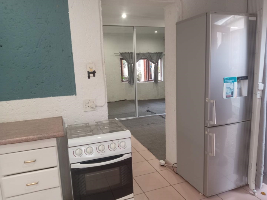 To Let 1 Bedroom Property for Rent in Highlands Gauteng