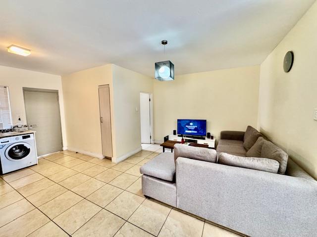 1 Bedroom Property for Sale in Rivonia Gauteng