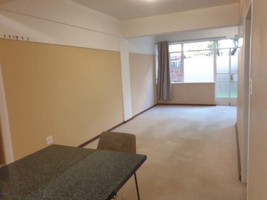 1 Bedroom Property for Sale in Rosebank Gauteng