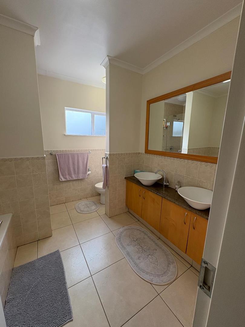 3 Bedroom Property for Sale in Hyde Park Gauteng