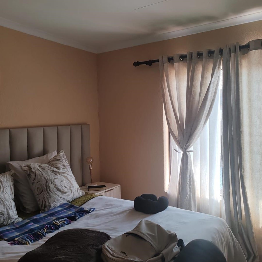 1 Bedroom Property for Sale in Carlswald North Gauteng