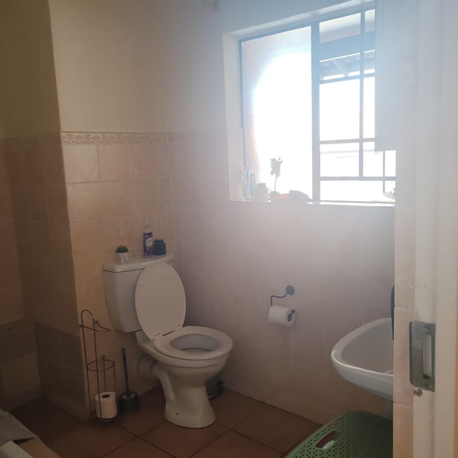 1 Bedroom Property for Sale in Carlswald North Gauteng