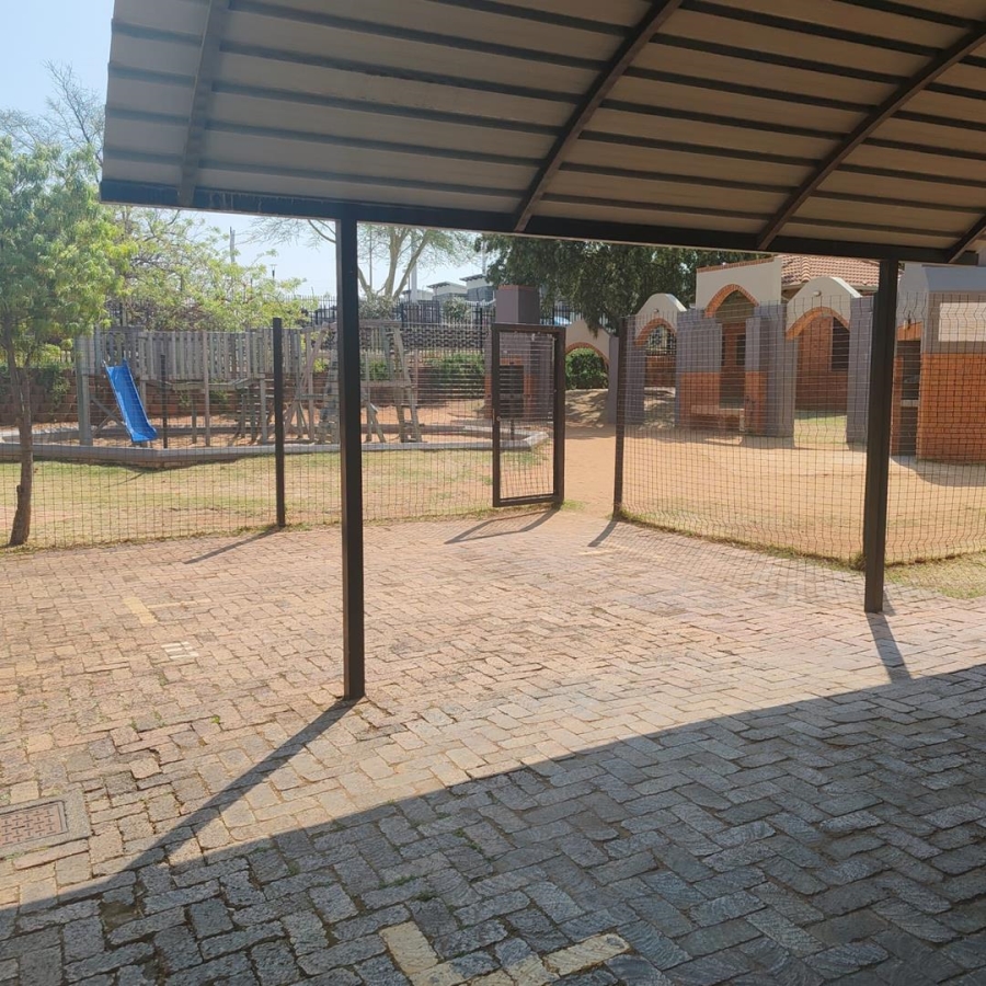 1 Bedroom Property for Sale in Carlswald North Gauteng