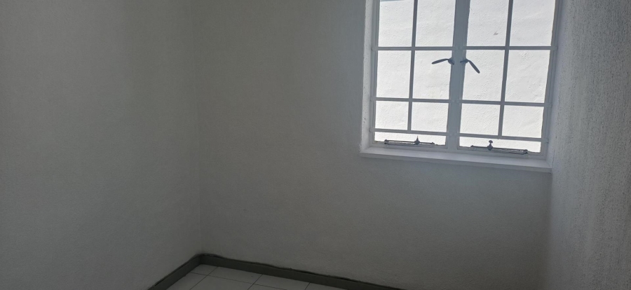To Let 2 Bedroom Property for Rent in Randburg Gauteng