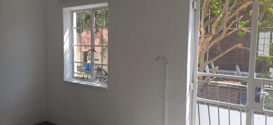 To Let 2 Bedroom Property for Rent in Randburg Gauteng