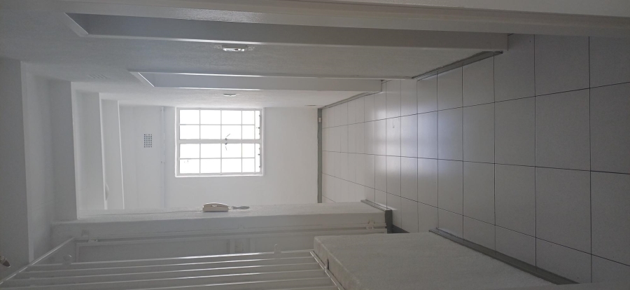 To Let 2 Bedroom Property for Rent in Randburg Gauteng