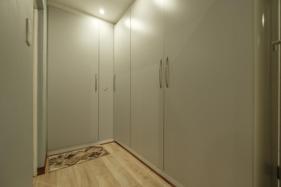 3 Bedroom Property for Sale in Olympus Gauteng