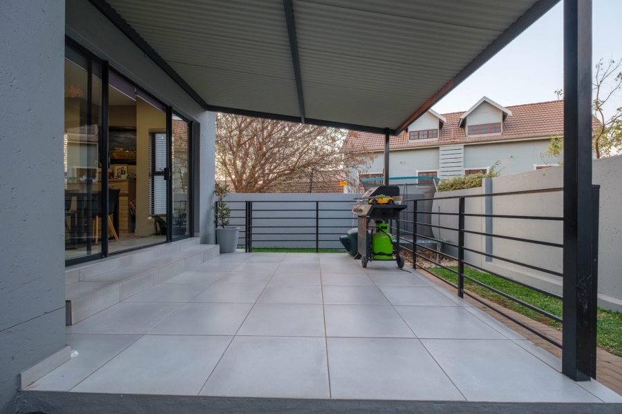3 Bedroom Property for Sale in Olympus Gauteng