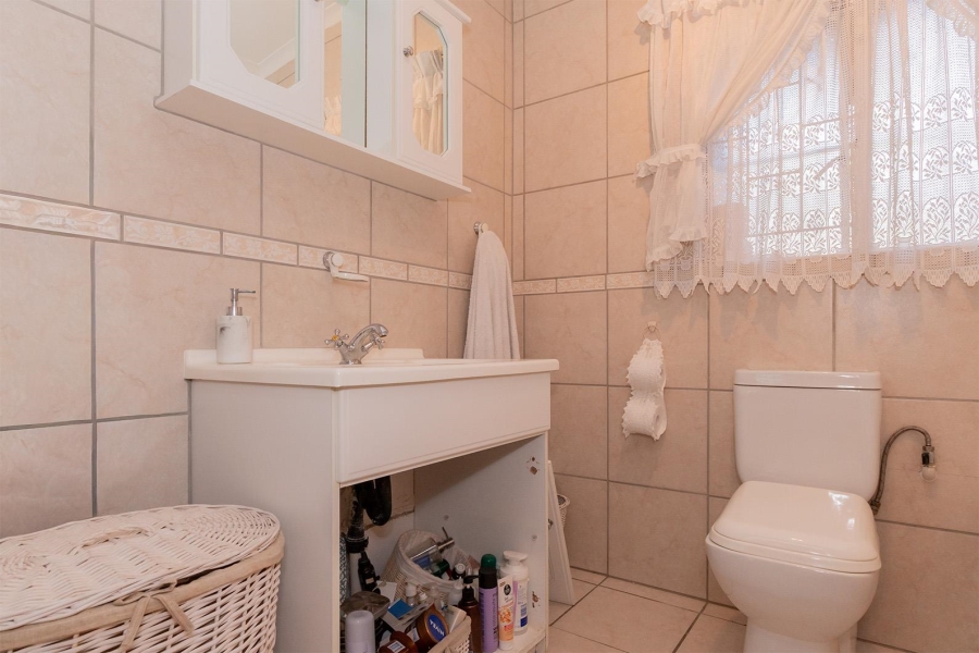 3 Bedroom Property for Sale in Birchleigh North Gauteng