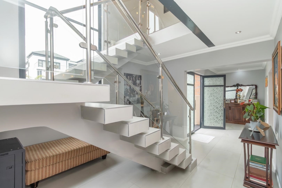 5 Bedroom Property for Sale in Kyalami Glen Estate Gauteng