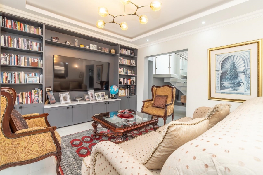 5 Bedroom Property for Sale in Kyalami Glen Estate Gauteng