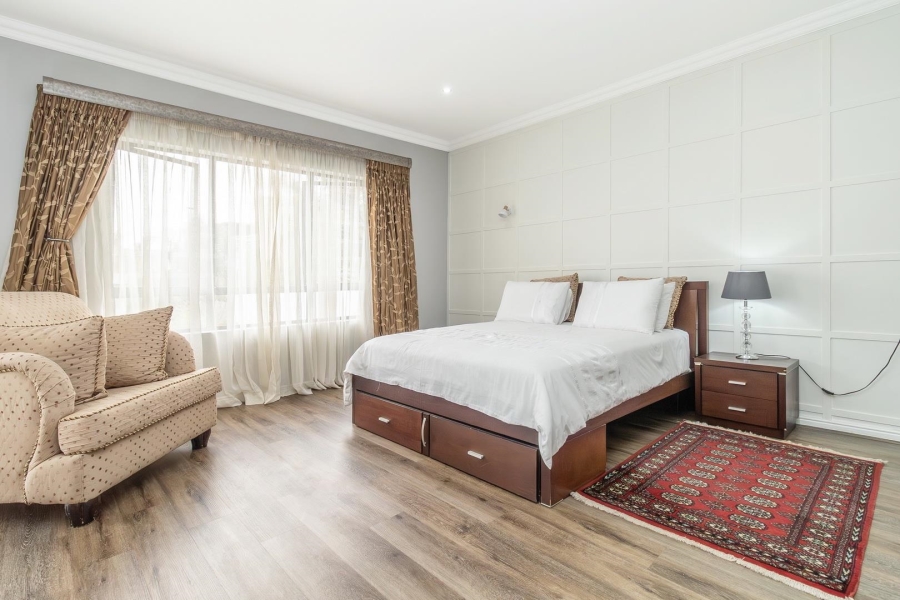5 Bedroom Property for Sale in Kyalami Glen Estate Gauteng