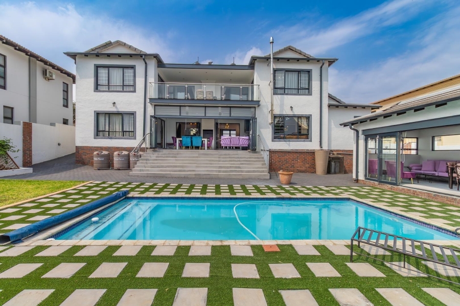 5 Bedroom Property for Sale in Kyalami Glen Estate Gauteng