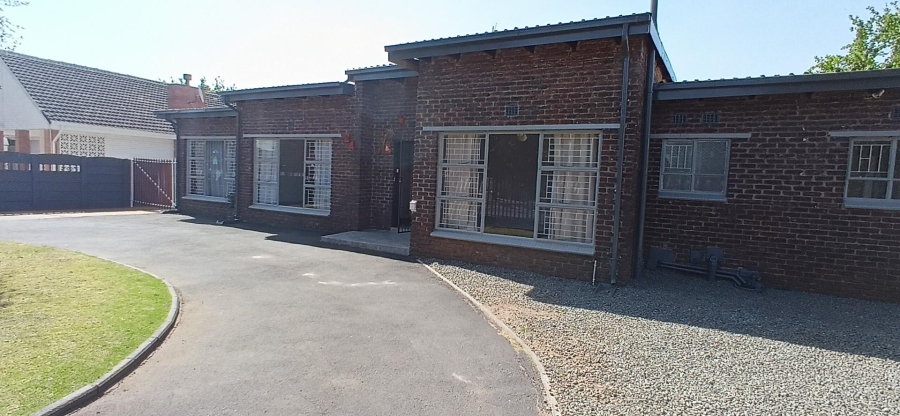 To Let 3 Bedroom Property for Rent in Parkrand Gauteng