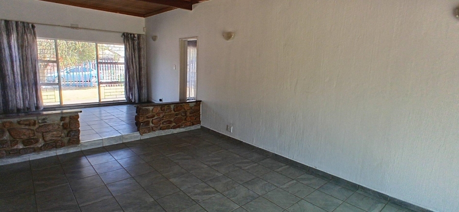 To Let 3 Bedroom Property for Rent in Parkrand Gauteng