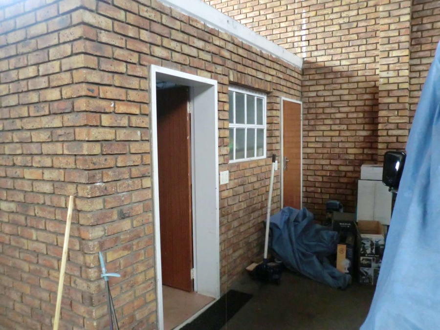 Commercial Property for Sale in Hughes Gauteng