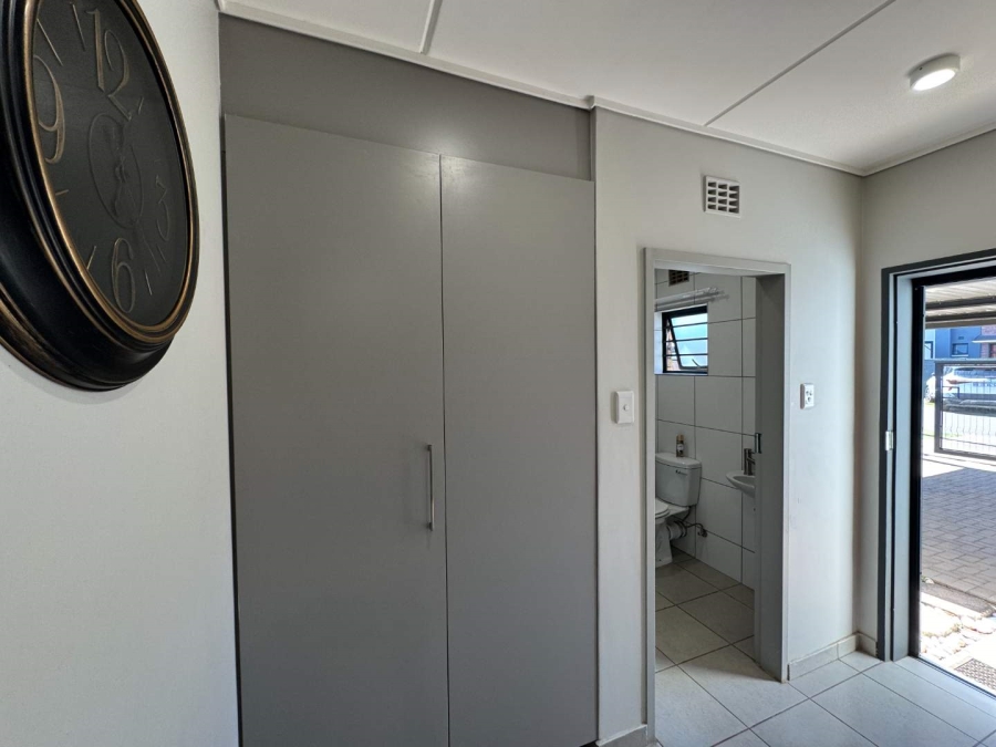 3 Bedroom Property for Sale in Albertsdal Gauteng