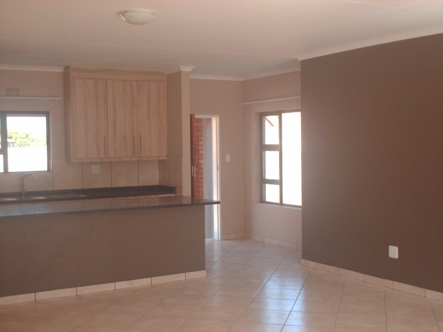 To Let 3 Bedroom Property for Rent in Kookrus Gauteng