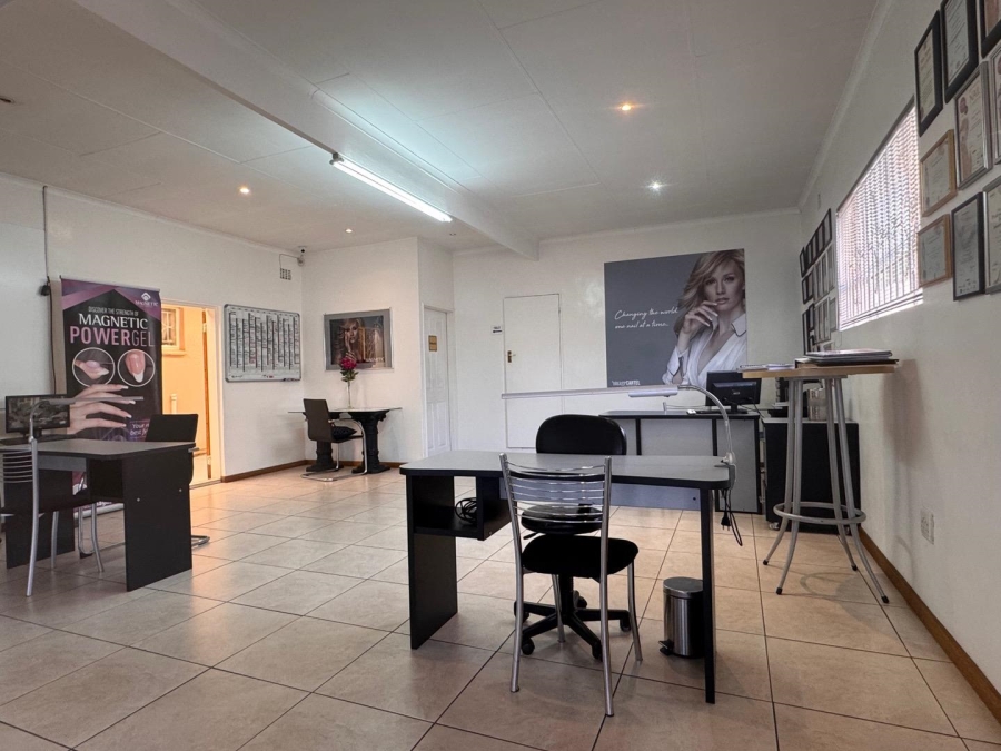 To Let commercial Property for Rent in Randhart Gauteng