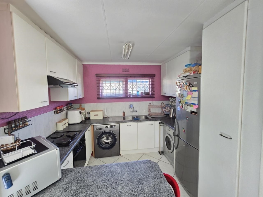 3 Bedroom Property for Sale in Winchester Hills Gauteng