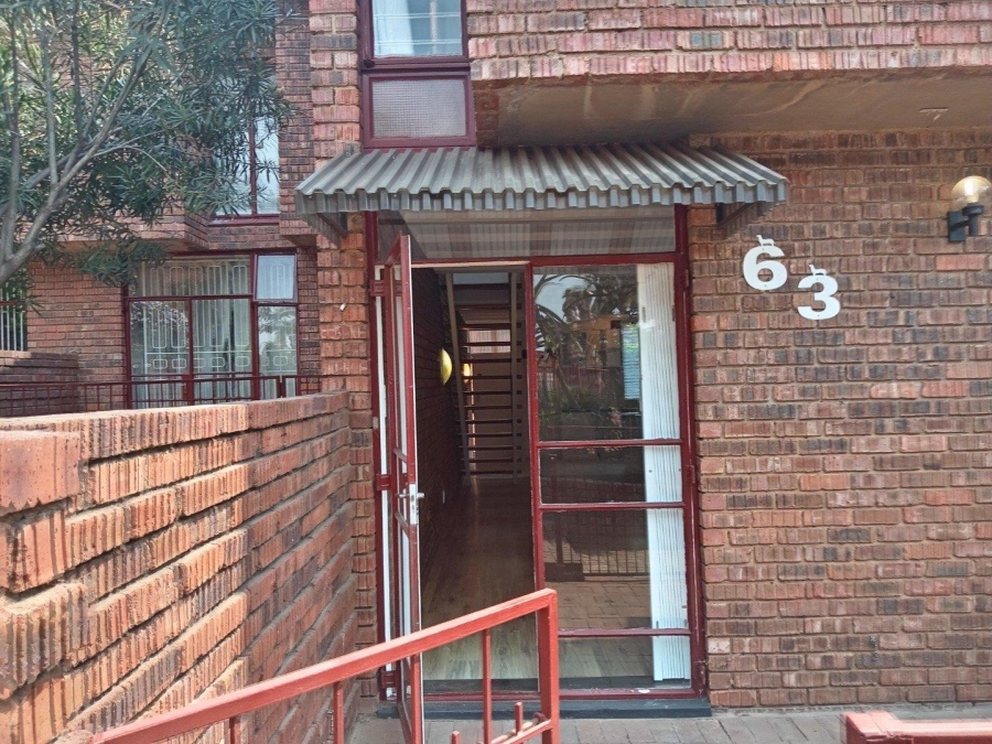 2 Bedroom Property for Sale in The Hill Gauteng