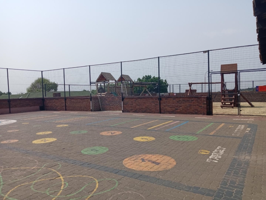 2 Bedroom Property for Sale in The Hill Gauteng