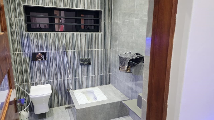 5 Bedroom Property for Sale in Winchester Hills Gauteng