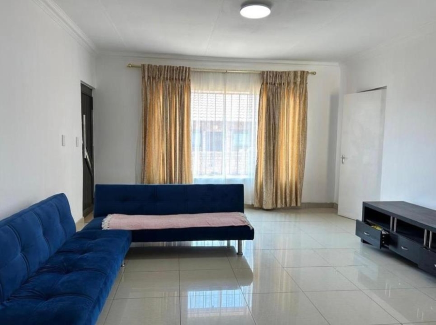 3 Bedroom Property for Sale in Meredale Gauteng