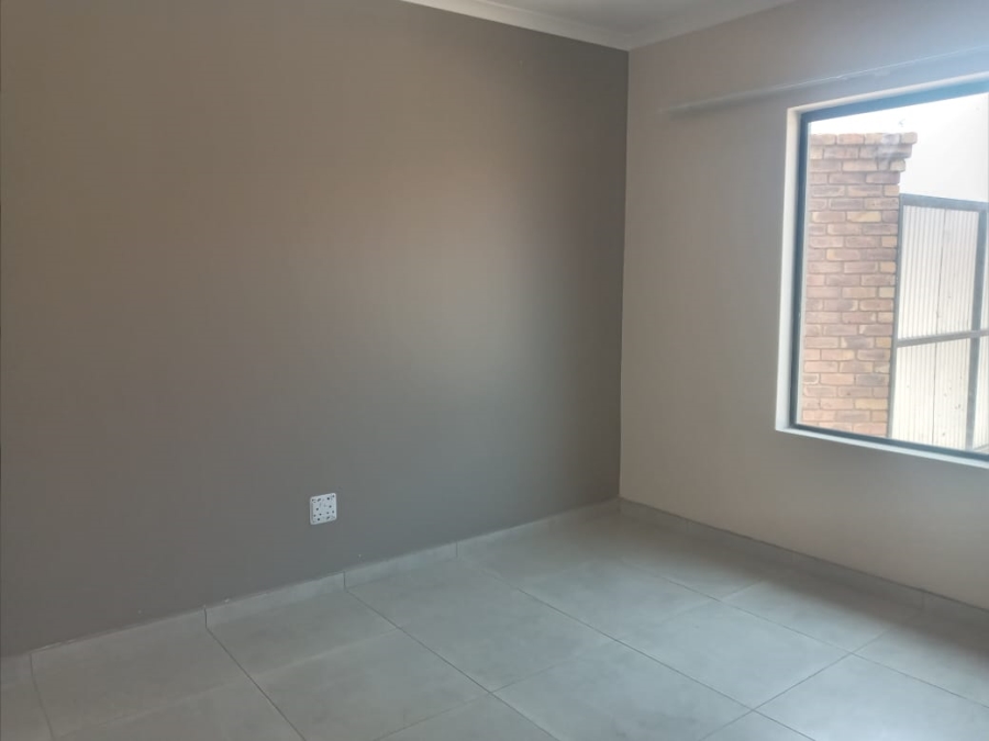 To Let 2 Bedroom Property for Rent in Riversdale Gauteng