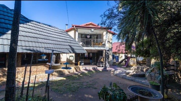 6 Bedroom Property for Sale in Winchester Hills Gauteng