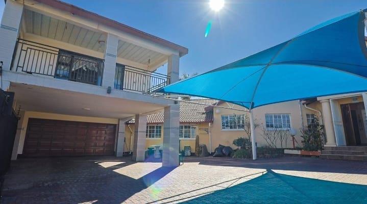6 Bedroom Property for Sale in Winchester Hills Gauteng