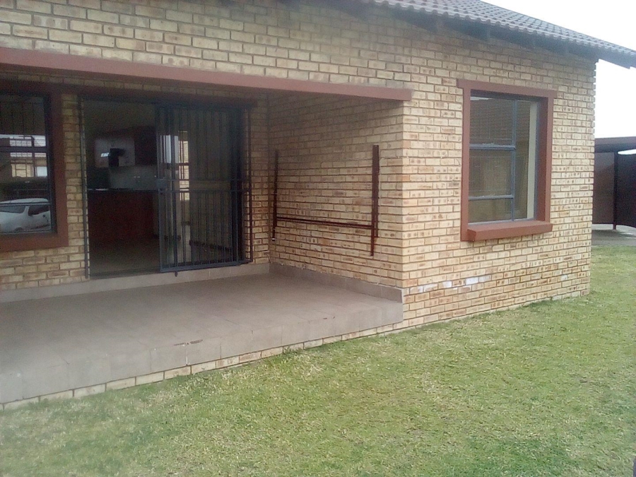 2 Bedroom Property for Sale in Riversdale Gauteng