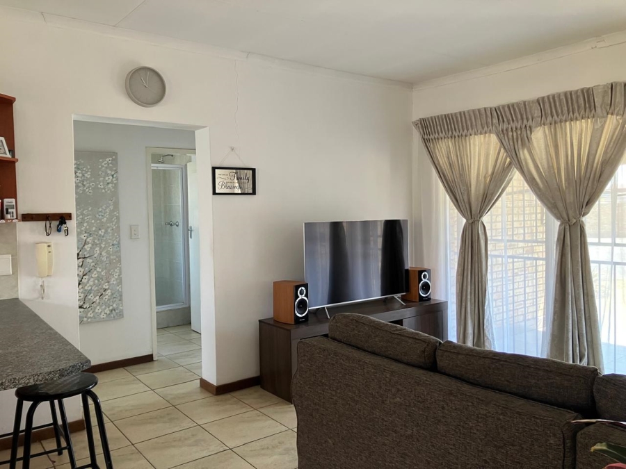 2 Bedroom Property for Sale in Riversdale Gauteng