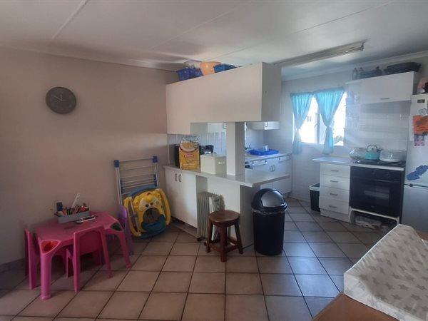 2 Bedroom Property for Sale in Verwoerdpark Gauteng