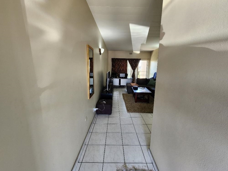 2 Bedroom Property for Sale in Wychwood Gauteng