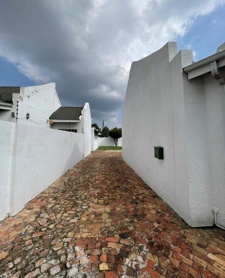 3 Bedroom Property for Sale in Castleview Gauteng