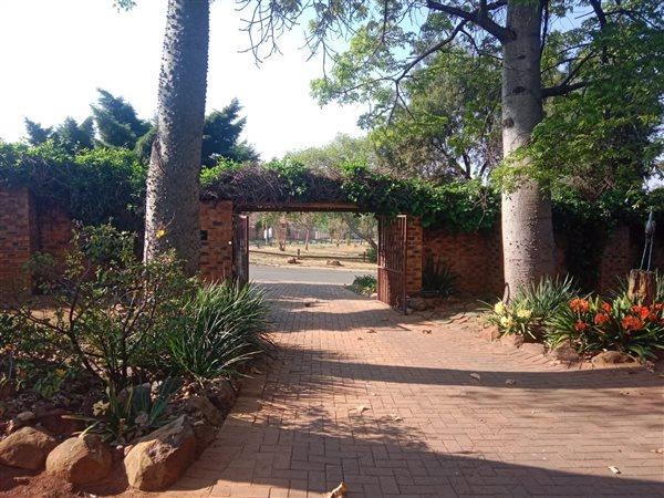 3 Bedroom Property for Sale in Mulbarton Gauteng