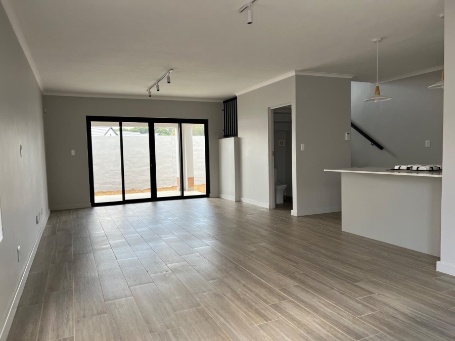 To Let 3 Bedroom Property for Rent in Olympus Gauteng
