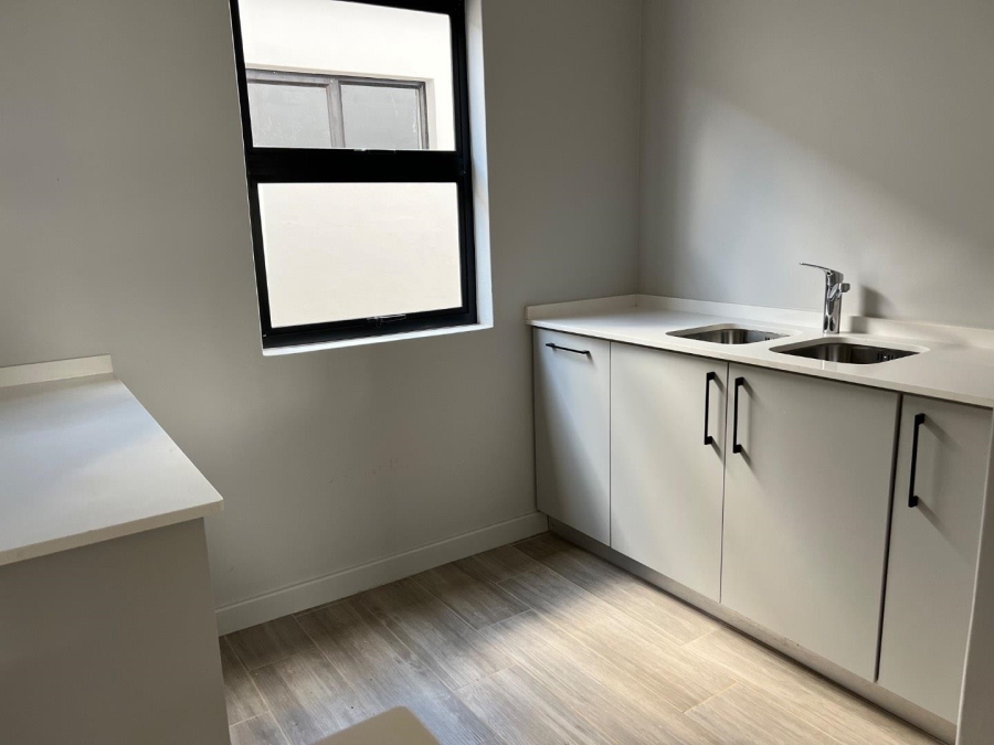 To Let 3 Bedroom Property for Rent in Olympus Gauteng