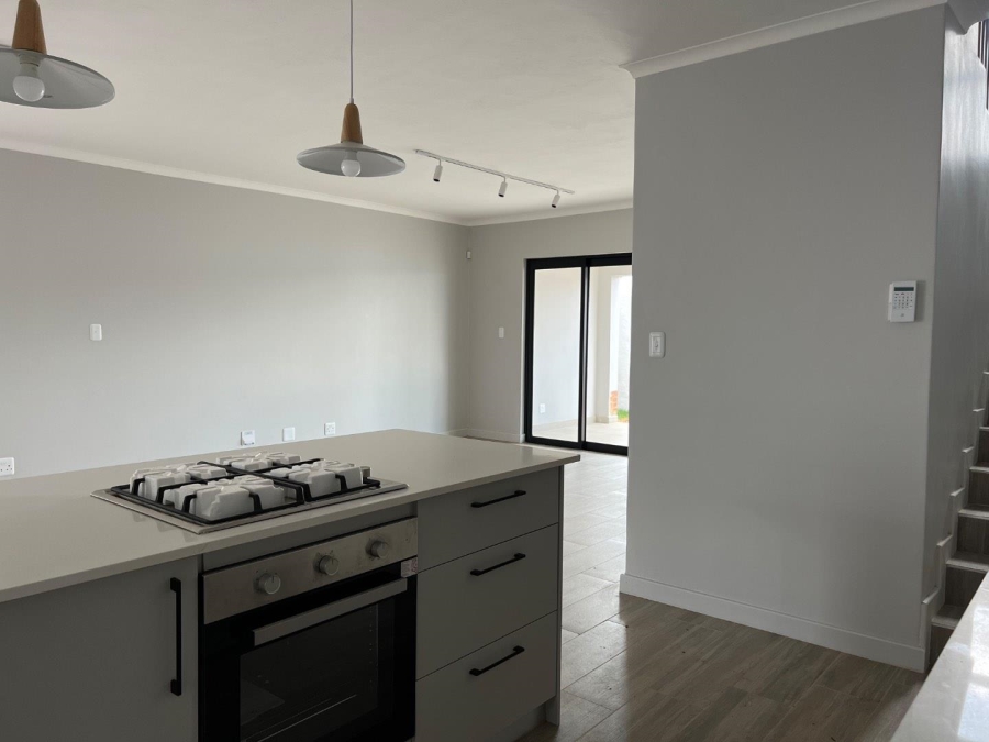 To Let 3 Bedroom Property for Rent in Olympus Gauteng