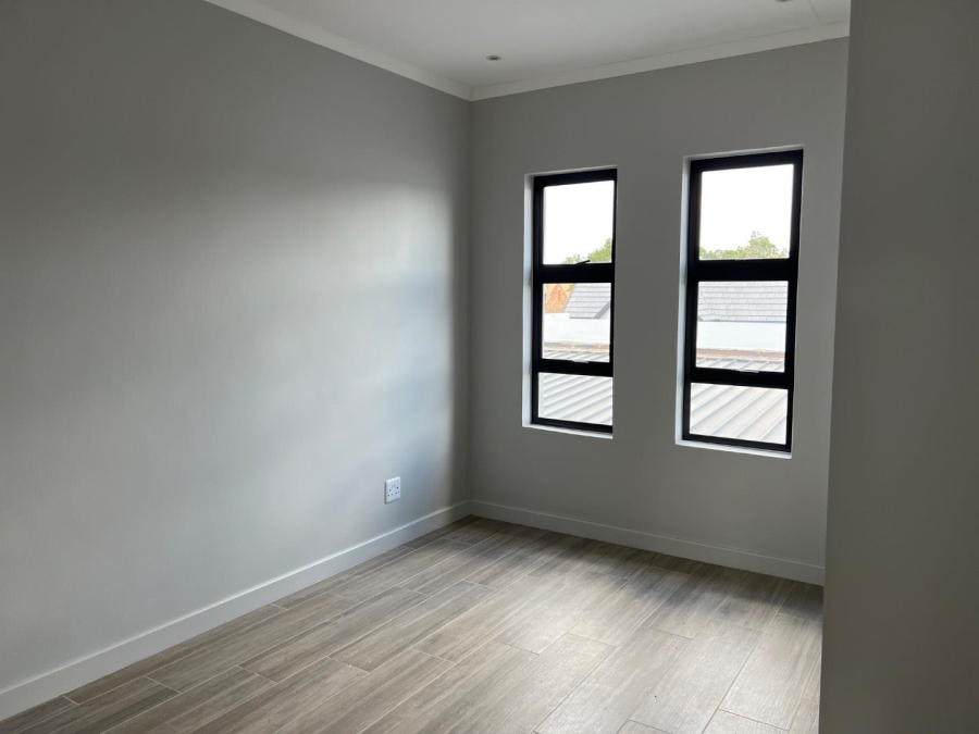 To Let 3 Bedroom Property for Rent in Olympus Gauteng