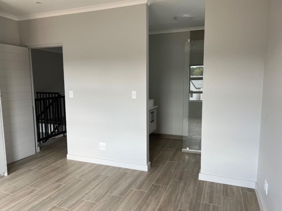 To Let 3 Bedroom Property for Rent in Olympus Gauteng
