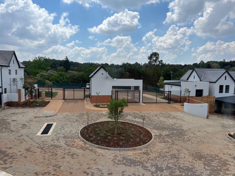 To Let 3 Bedroom Property for Rent in Olympus Gauteng
